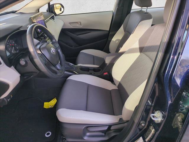 Used 2025 Toyota Corolla LE FWD image 16