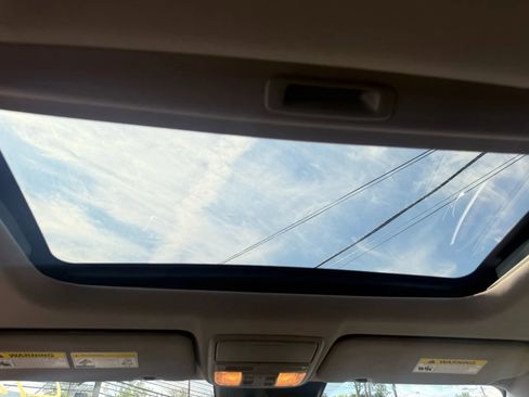 Used 2022 Honda CR-V EX-L image 29