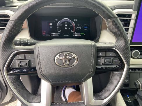 Used 2022 Toyota Tundra Capstone AWD/4WD image 36