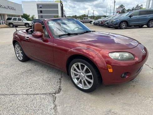 Used 2008 MAZDA MX-5 Miata Grand Touring w/ Premium Pkg RWD image 12