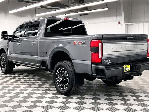 Used 2024 Ford F350 Platinum image 2