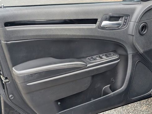 Used 2022 Chrysler 300 S w/ Comfort Group image 15