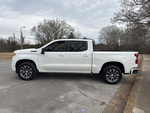 Used 2023 Chevrolet Silverado 1500 RST image 4