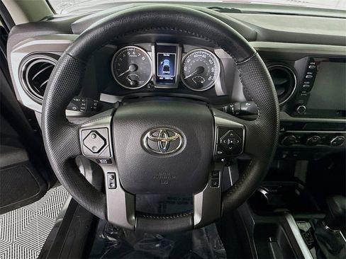 Certified 2022 Toyota Tacoma SR5 image 18