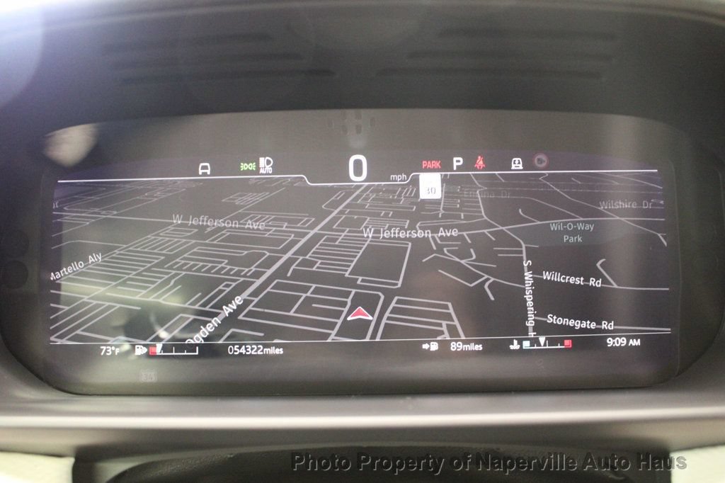Used 2022 Land Rover Discovery HSE R-Dynamic AWD/4WD image 18