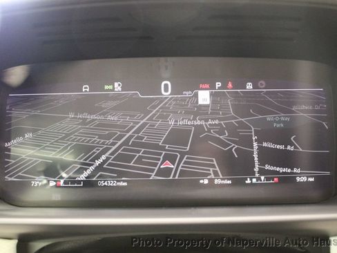 Used 2022 Land Rover Discovery HSE R-Dynamic AWD/4WD image 18
