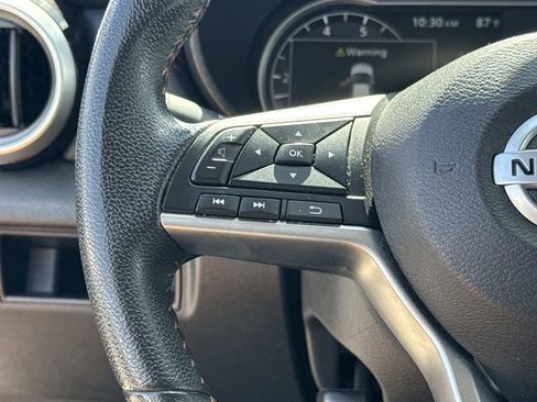 Certified 2022 Nissan Versa SR w/ Convenience Package FWD image 29
