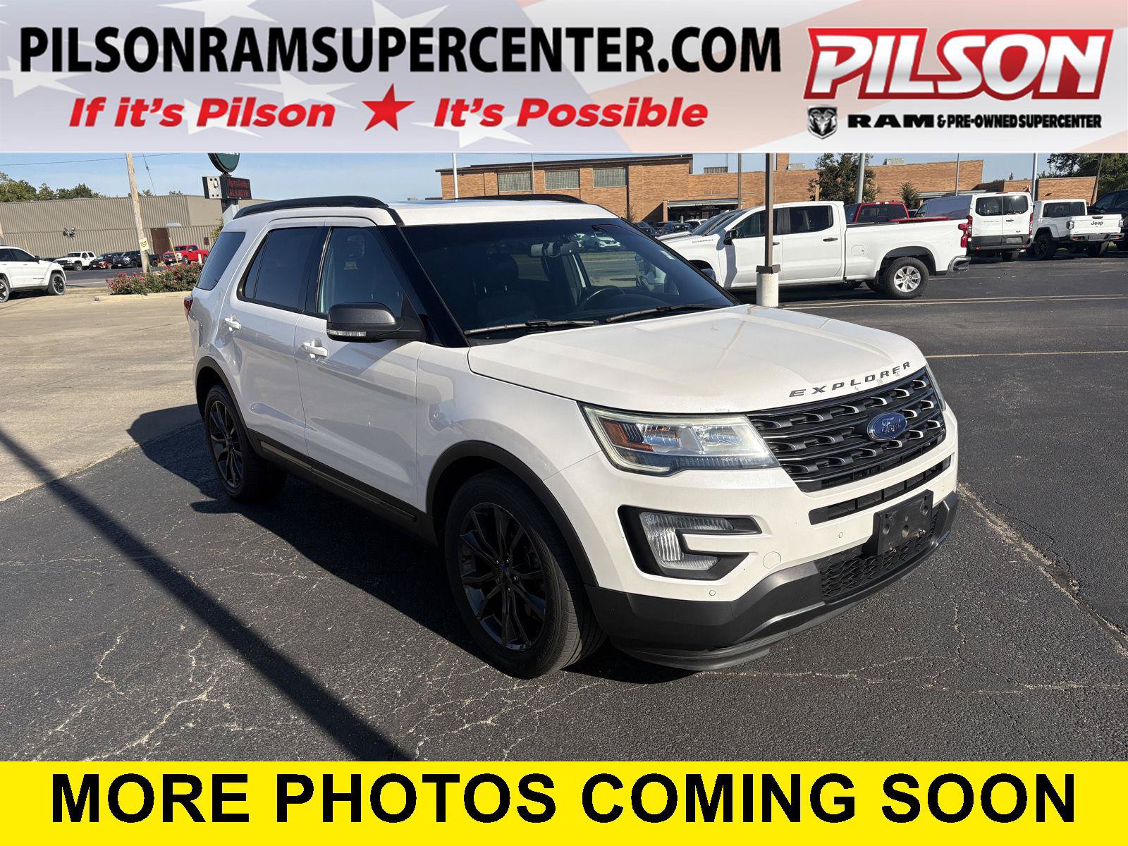 Used 2017 Ford Explorer XLT w/ Equipment Group 202A AWD/4WD image 1