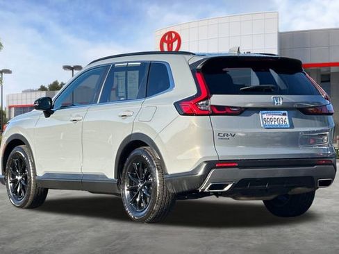 Used 2025 Honda CR-V Sport image 6
