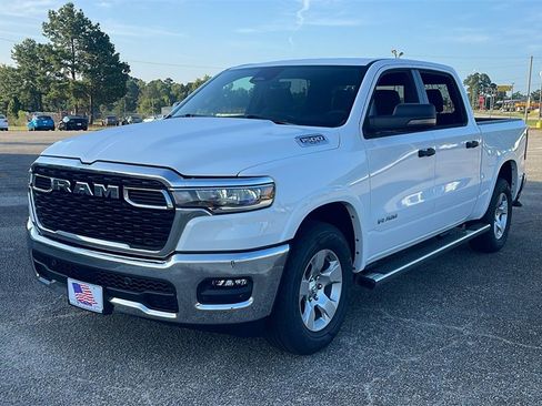 New 2025 RAM 1500 Big Horn image 3