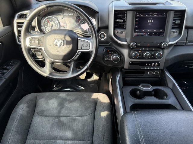 Used 2020 RAM 1500 Big Horn AWD/4WD image 9