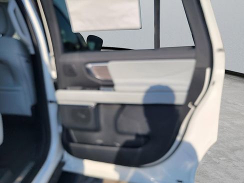 New 2026 Ford Expedition Max Platinum image 33