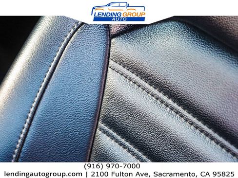 Used 2020 Ford Edge SEL image 22