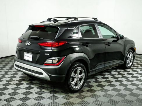 Used 2023 Hyundai Kona SEL AWD/4WD image 3