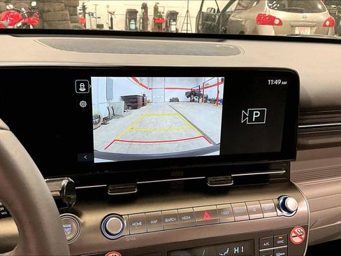 Used 2025 Hyundai Kona SEL AWD/4WD image 18