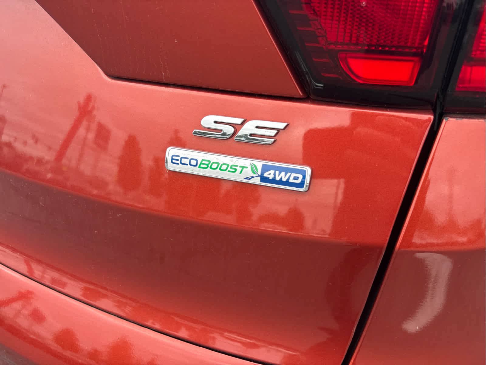 Used 2019 Ford Escape SE AWD/4WD image 4