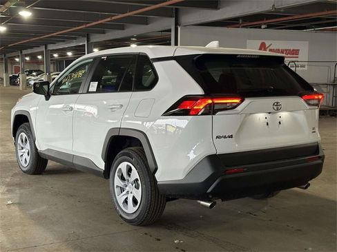 New 2025 Toyota RAV4 LE image 7