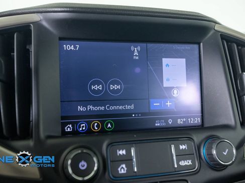 Used 2020 GMC Terrain Denali w/ Denali Premium Package AWD/4WD image 17