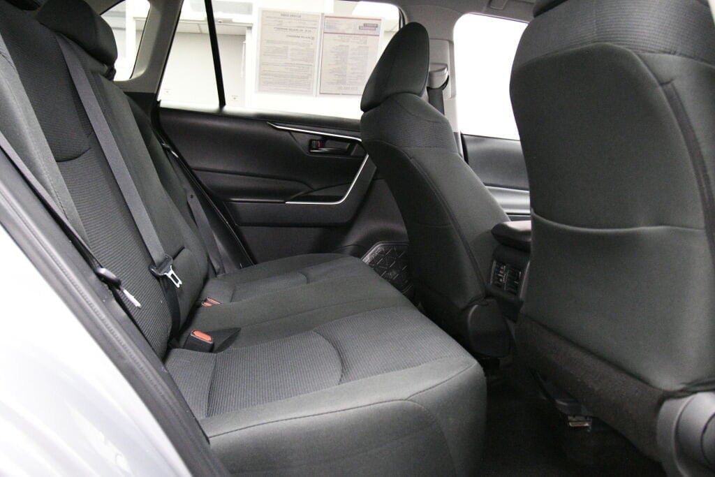 Certified 2025 Toyota RAV4 LE FWD image 23