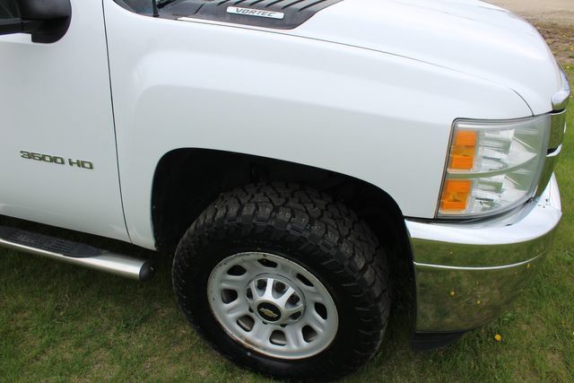 Used 2014 Chevrolet Silverado 3500 W/T AWD/4WD image 6
