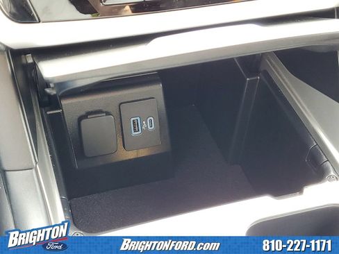 Certified 2024 Ford Explorer XLT AWD/4WD image 26