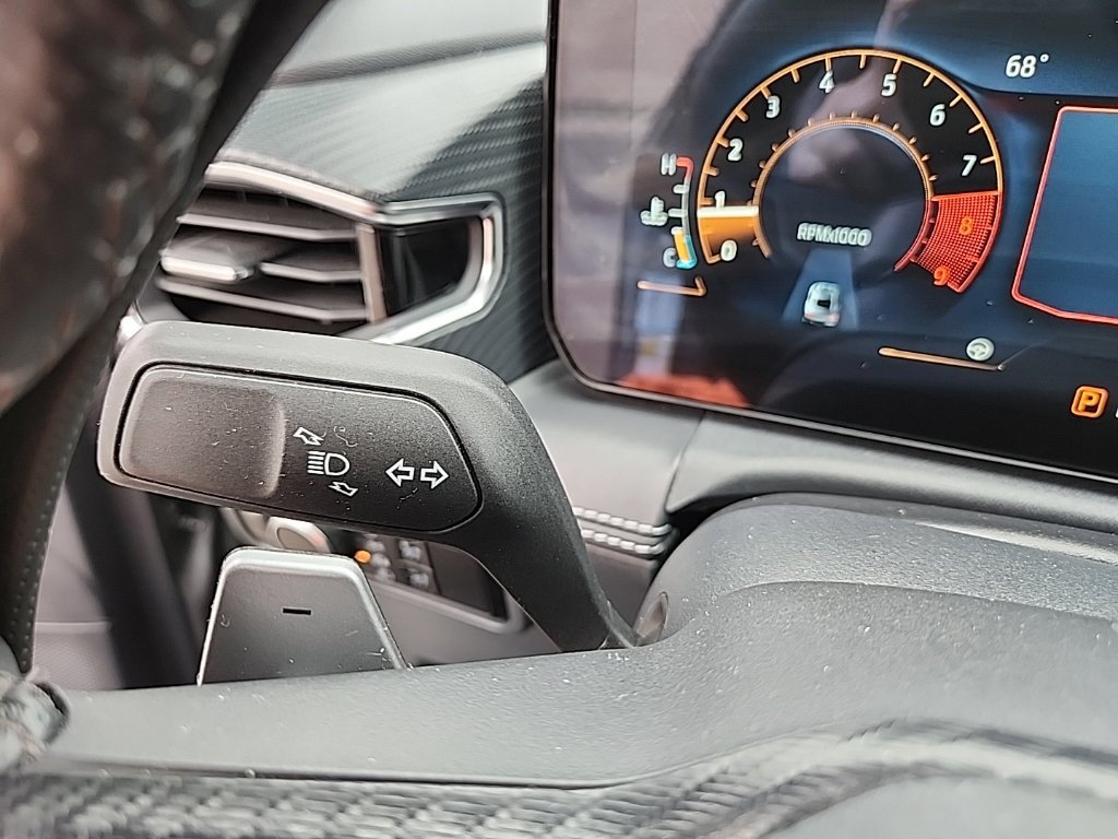 Used 2024 Ford Mustang GT Premium RWD image 17