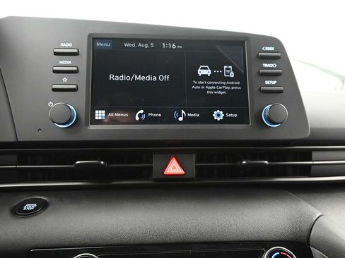 New 2026 Hyundai Elantra SEL Sport FWD image 18