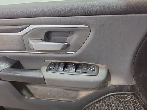 Used 2019 RAM 1500 Big Horn AWD/4WD image 14