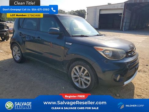 Used 2018 Kia Soul + FWD image 5