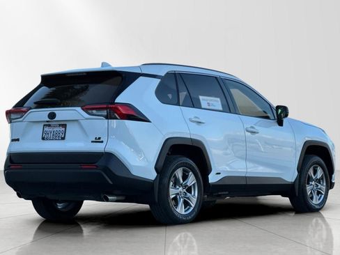 Used 2023 Toyota RAV4 LE image 3