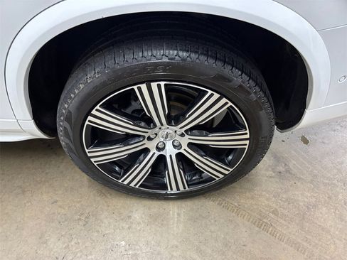 Certified 2023 Volvo XC90 B6 Ultimate image 36