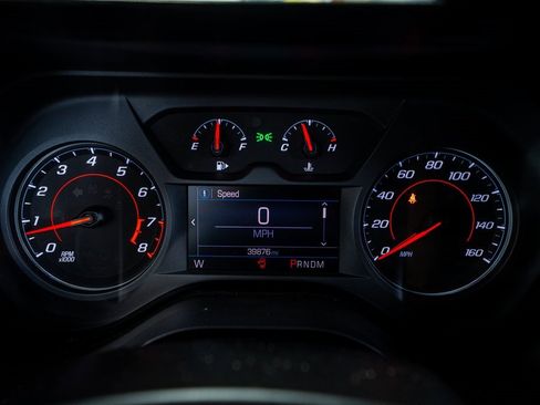 Used 2022 Chevrolet Camaro LT image 41