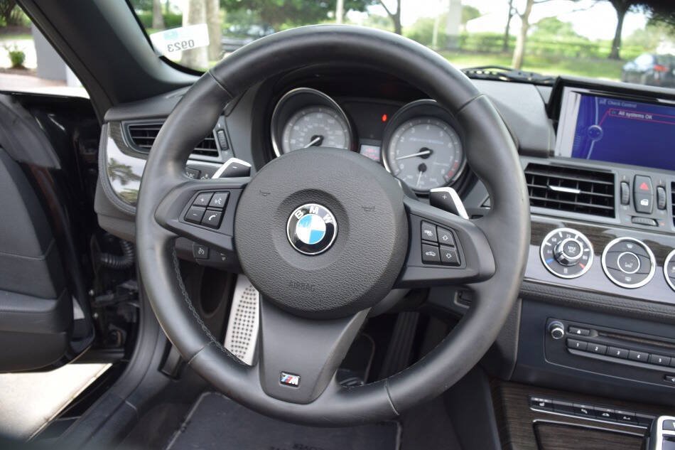 Used 2014 BMW Z4 sDrive35is RWD image 67