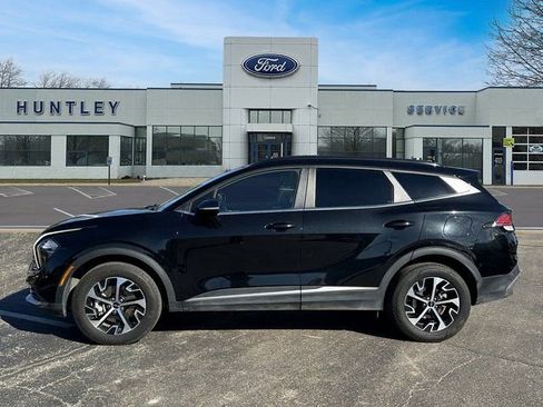 Used 2023 Kia Sportage EX w/ EX Premium Package image 6