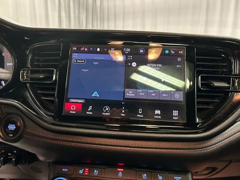 Used 2024 Dodge Durango R/T image 17