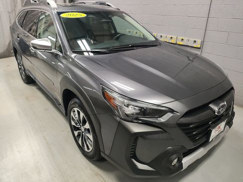 Used 2025 Subaru Outback Touring image 5