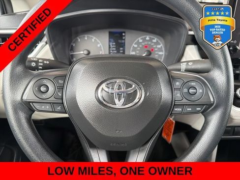 Certified 2025 Toyota Corolla Cross L FWD image 19