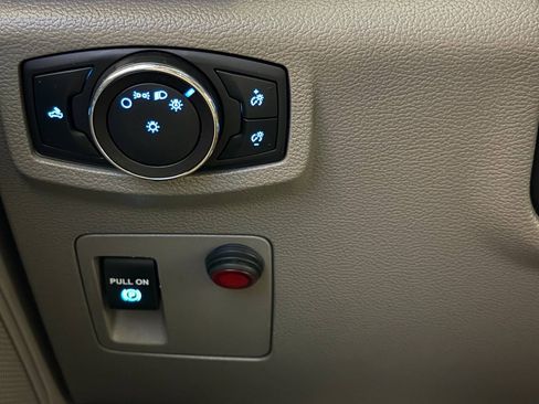 Used 2018 Ford F150 XL w/ XL Power Equipment Group AWD/4WD image 32
