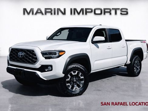 Used 2023 Toyota Tacoma TRD Off-Road AWD/4WD image 1