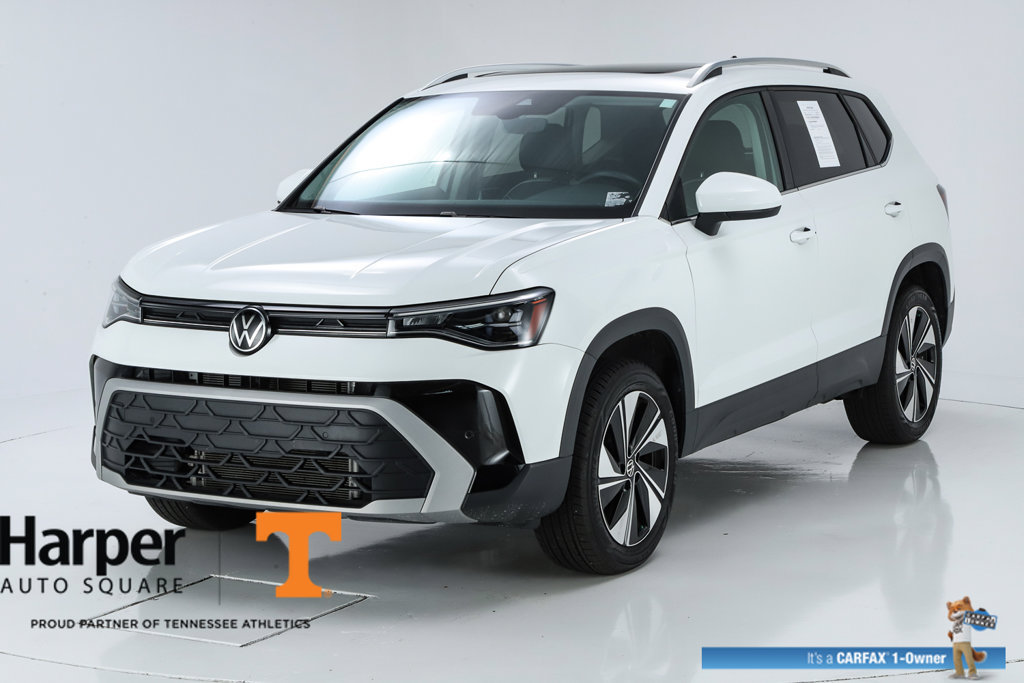 Used 2025 Volkswagen Taos SE w/ Panoramic Sunroof Package AWD/4WD image 39