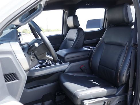 Used 2024 Ford F150 Lariat w/ FX4 Off-Road Package AWD/4WD image 5