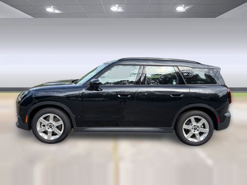 New 2025 MINI Cooper Countryman S image 2