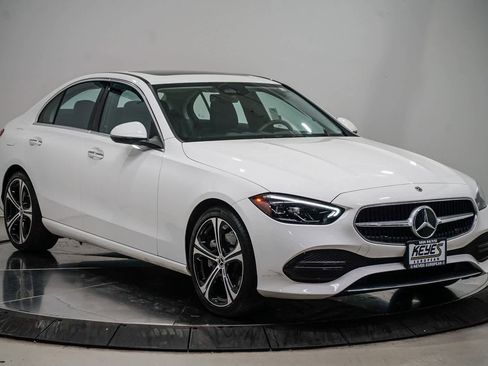 Used 2023 Mercedes-Benz C 300 Sedan image 5