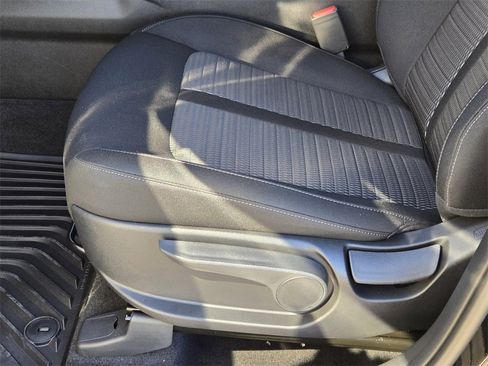 New 2026 Kia Sorento LX image 17