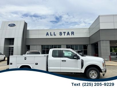 New 2025 Ford F250 XL w/ XL Chrome Package