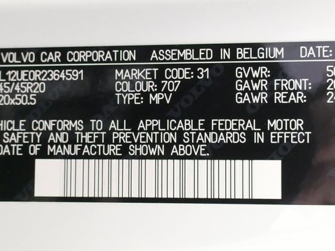 Used 2024 Volvo XC40 B5 Plus w/ Climate Package image 65