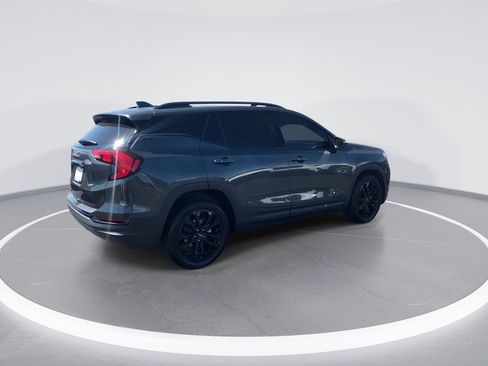 Used 2021 GMC Terrain SLT w/ Elevation Edition image 8