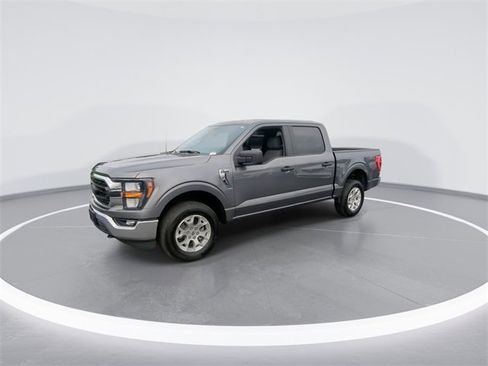 Used 2023 Ford F150 XLT image 4