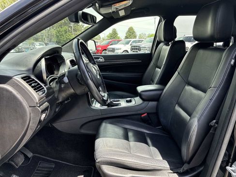 Used 2018 Jeep Grand Cherokee Limited w/ Trailer Tow Group IV AWD/4WD image 13