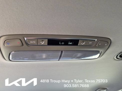 Certified 2025 Kia Telluride LX FWD image 20